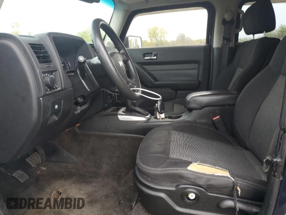 2008 Hummer H3 SUV with VIN 5GTEN13E588105398, listed as a Copart auction lot 73496344 with 132,122 mi miles and Clean Title. Bid and sale history available at carsss.com. Image 7.