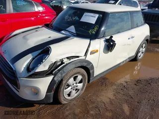 2019 MINI Hardtop 2 Door Cooper with VIN WMWXP5C54K2H96418, listed as a IAAI auction lot 41515008 with 34,727 mi miles. Bid and sale history available at carsss.com. Image 23.