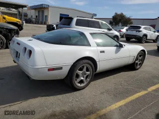 1994 Chevrolet Corvette with VIN 1G1YY22P0R5107401, listed as a Copart auction lot 45577645 with 66,662 mi miles and Salvage Title. Bid and sale history available at carsss.com. Image 3.