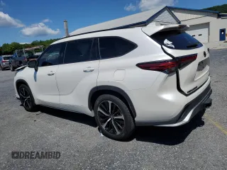 2021 Toyota Highlander XSE with VIN 5TDLZRBH3MS108206, listed as a Copart auction lot 58978895 with 42,068 mi miles and Salvage title. Bid and sale history available at DreamBid. Image 2.