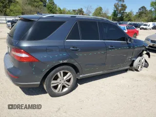2015 Mercedes-Benz M 350 with VIN 4JGDA5JB1FA517799, listed as a Copart auction lot 53162065 with 114,685 mi miles and Salvage title. Bid and sale history available at DreamBid. Image 3.