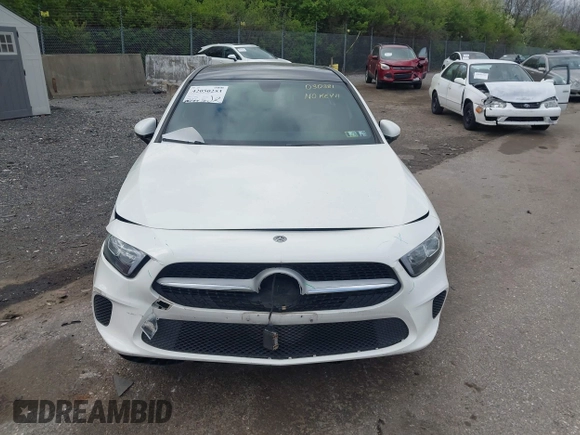 2019 Mercedes-Benz A 220 с VIN WDD3G4FB1KW030381, выставлен на аукционе IAAI как лот 42050253 с пробегом 86 034 миль миль и . История ставок и продаж доступна на DreamBid. Изображение 11.