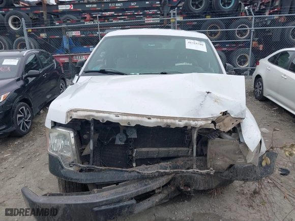 2013 Ford F-150 XL with VIN 1FTFW1CF7DFD53126, listed as a IAAI auction lot 41525709 with 136,137 mi miles. Bid and sale history available at carsss.com. Image 12.