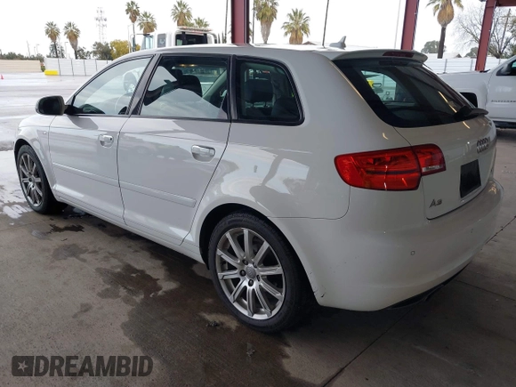 2011 Audi A3 2.0 TDI Premium Plus with VIN WAUKJAFMXBA127905, listed as a IAAI auction lot 41776090 with 263,015 mi miles. Bid and sale history available at carsss.com. Image 3.