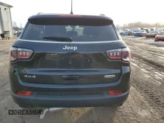 2024 Jeep Compass Latitude Lux с VIN 3C4NJDFN6RT101203, выставлен на аукционе Copart как лот 43558145 с пробегом 4 234 миль миль и На запчасти • Non repairable. История ставок и продаж доступна на DreamBid. Изображение 6.