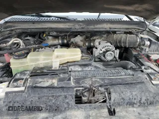 1999 Ford Super Duty F-250 XL with VIN 1FTNW21F1XEE68447, listed as a Copart auction lot 43470365 with 239,074 mi miles and Salvage Title. Bid and sale history available at carsss.com. Image 11.