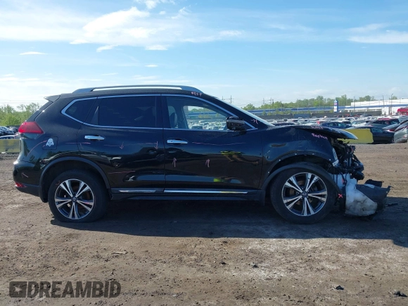 2018 Nissan Rogue SV z VIN 5N1AT2MV2JC851483, wystawiony jako IAAI lot #42082917 z przebiegiem 115 707 mil mil oraz . Historia ofert i sprzedaży dostępna na DreamBid. Obrazek 13.
