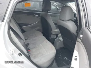 2012 Hyundai Accent GLS z VIN KMHCT4AE8CU197739, wystawiony jako IAAI lot #37738877 z przebiegiem 158 688 mil mil oraz . Historia ofert i sprzedaży dostępna na DreamBid. Obrazek 8.