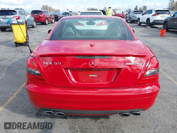 2008 Mercedes-Benz SLK 55 AMG with VIN WDBWK73F08F179225, listed as a IAAI auction lot 41423046 with 104,329 mi miles and . Bid and sale history available at DreamBid. Image 16.