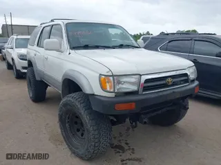 1997 Toyota 4Runner Limited with VIN JT3GN87R3V0027711, listed as a IAAI auction lot 41940566 with 340,422 mi miles. Bid and sale history available at carsss.com. Image 1.
