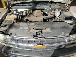 2003 Chevrolet Tahoe LS with VIN 1GNEC13V63R268083, listed as a Copart auction lot 47254585 with 225,816 mi miles and Salvage title. Bid and sale history available at DreamBid. Image 13.