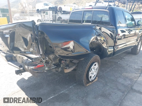 2008 Toyota Tacoma z VIN 5TETX22N28Z473083, wystawiony jako IAAI lot #42280489 z przebiegiem 160 261 mil mil oraz . Historia ofert i sprzedaży dostępna na DreamBid. Obrazek 6.