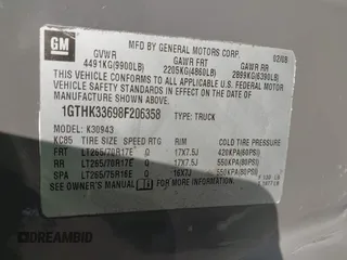 2008 GMC Sierra 3500HD SRW SLT z VIN 1GTHK33698F206358, wystawiony jako IAAI lot #41395304 z przebiegiem 280 645 mil mil oraz . Historia ofert i sprzedaży dostępna na DreamBid. Obrazek 9.