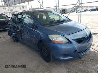 2008 Toyota Yaris with VIN JTDBT923384034305, listed as a IAAI auction lot 41487398 with 199,999 mi miles. Bid and sale history available at carsss.com. Image 1.