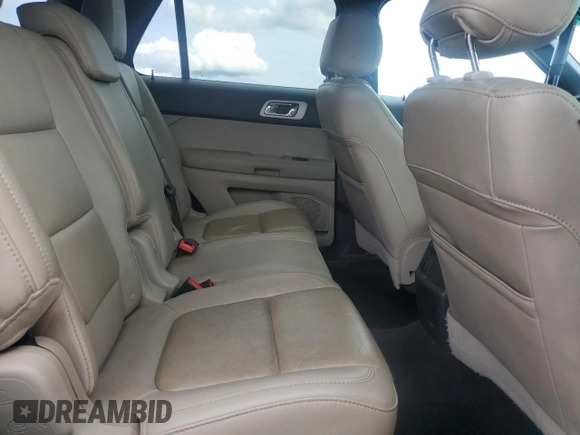 2014 Ford Explorer XLT z VIN 1FM5K7D89EGA96598, wystawiony jako Copart lot #59096585 z przebiegiem 123 934 mil mil oraz Szkoda całkowita • Salvage title. Historia ofert i sprzedaży dostępna na DreamBid. Obrazek 10.