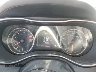 2019 Jeep Cherokee Latitude with VIN 1C4PJLCB8KD173609, listed as a Copart auction lot 51181925 with 77,260 mi miles and Salvage Title. Bid and sale history available at DreamBid. Image 9.