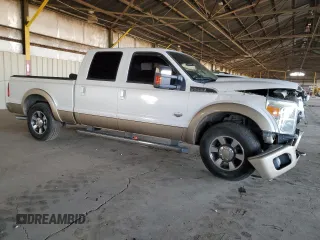 2011 Ford F-250 XL with VIN 1FT7W2A63BEC20668, listed as a Copart auction lot 43641435 with 157,120 mi miles and Salvage Title. Bid and sale history available at carsss.com. Image 4.