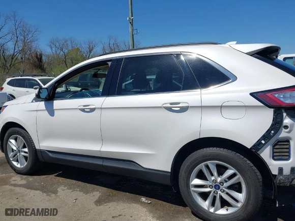 2018 Ford Edge SEL with VIN 2FMPK3J89JBB11818, listed as a IAAI auction lot 41790410 with 188,450 mi miles. Bid and sale history available at carsss.com. Image 14.