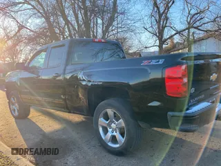 2017 Chevrolet Silverado 1500 LT with VIN 1GCVKREC9HZ106560, listed as a Copart auction lot 42453835 with 145,763 mi miles and Clean Title. Bid and sale history available at carsss.com. Image 3.