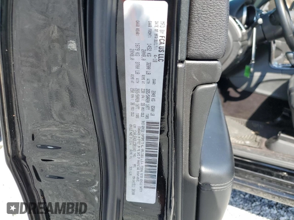 2018 Jeep Grand Cherokee Laredo E with VIN 1C4RJEAG3JC391643, listed as a Copart auction lot 46950905 with 95,087 mi miles and Salvage Title. Bid and sale history available at carsss.com. Image 14.