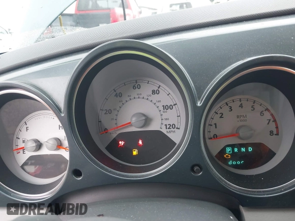 2006 Chrysler PT Cruiser z VIN 3A4FY48BX6T344005, wystawiony jako IAAI lot #41325470 z przebiegiem 40 522 mil mil oraz . Historia ofert i sprzedaży dostępna na DreamBid. Obrazek 7.