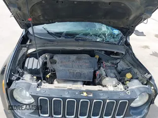 2018 Jeep Renegade Latitude with VIN ZACCJABB7JPG70686, listed as a IAAI auction lot 42023567 with 147,149 mi miles and . Bid and sale history available at DreamBid. Image 10.