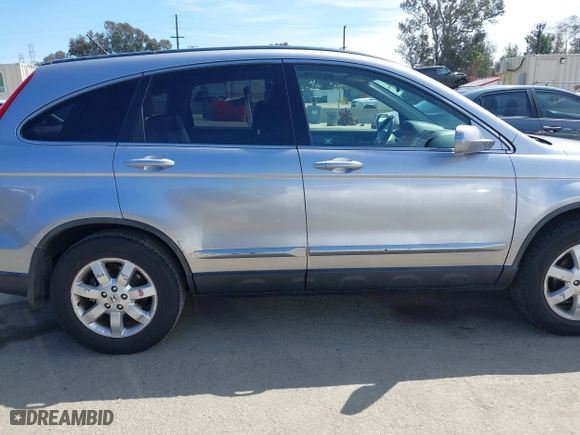 2008 Honda CR-V EX-L with VIN JHLRE38738C015147, listed as a IAAI auction lot 41921718 with 88,986 mi miles. Bid and sale history available at carsss.com. Image 14.