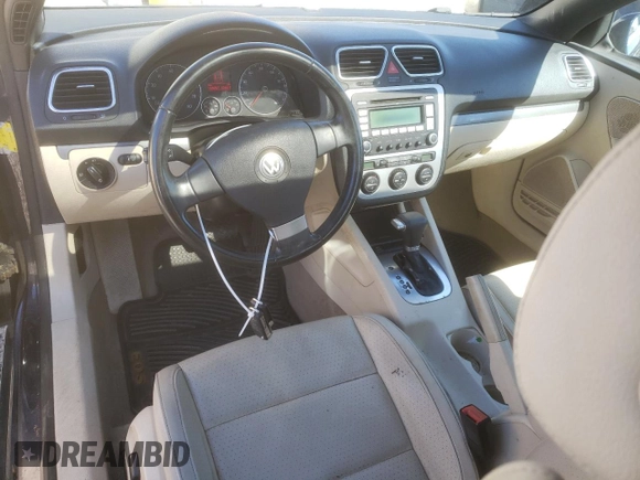 2008 Volkswagen Eos Turbo с VIN WVWBA71F68V050997, выставлен на аукционе Copart как лот 45794175 с пробегом 144 097 миль миль и Чистый • Clean title. История ставок и продаж доступна на DreamBid. Изображение 8.