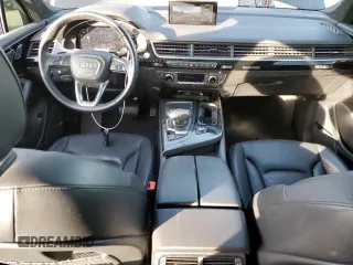 2019 Audi Q7 Prestige with VIN WA1VAAF70KD042672, listed as a Copart auction lot 79999524 with 40,434 mi miles and Salvage Title. Bid and sale history available at carsss.com. Image 8.