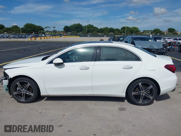 2020 Mercedes-Benz A 220 с VIN W1K3G4EB6LJ233590, выставлен на аукционе IAAI как лот 42556912 с пробегом 48 876 миль миль и . История ставок и продаж доступна на DreamBid. Изображение 14.