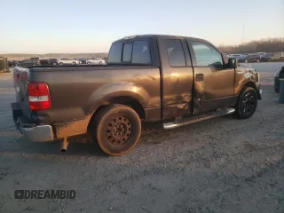 2006 Ford F-150 STX with VIN 1FTRX12WX6FA62344, listed as a Copart auction lot 46731735 with 196,998 mi miles and Clean Title. Bid and sale history available at carsss.com. Image 3.