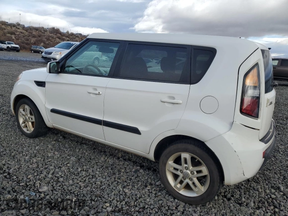 2011 Kia Soul + with VIN KNDJT2A2XB7316247, listed as a Copart auction lot 42155995 with 148,668 mi miles and Salvage Title. Bid and sale history available at DreamBid. Image 2.
