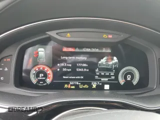 2021 Audi SQ7 Premium Plus z VIN WA1AWBF71MD016753, wystawiony jako Copart lot #52698744 z przebiegiem 50 778 mil mil oraz Szkody całkowita. Historia ofert i sprzedaży dostępna na DreamBid. Obrazek 9.