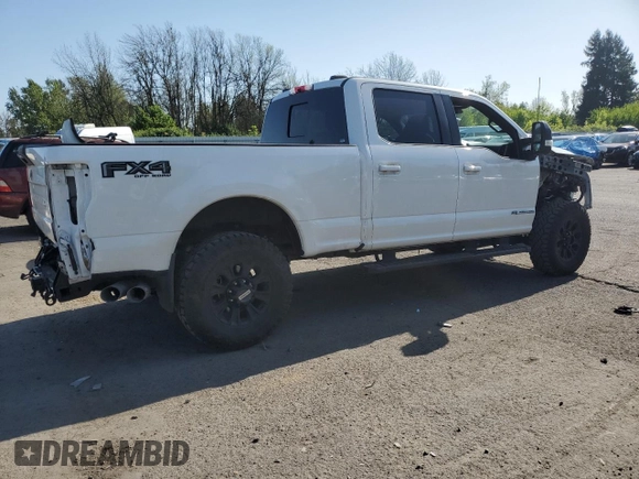 2022 Ford F-350 XL with VIN 1FT8W3BT2NEC89662, listed as a Copart auction lot 54242585 with 14,369 mi miles and Salvage title. Bid and sale history available at DreamBid. Image 3.
