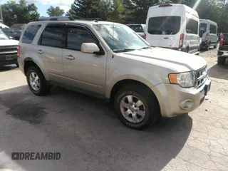 2012 Ford Escape Limited z VIN 1FMCU9EGXCKB56370, wystawiony jako IAAI lot #42763161 z przebiegiem 110 908 mil mil oraz . Historia ofert i sprzedaży dostępna na DreamBid. Obrazek 1.