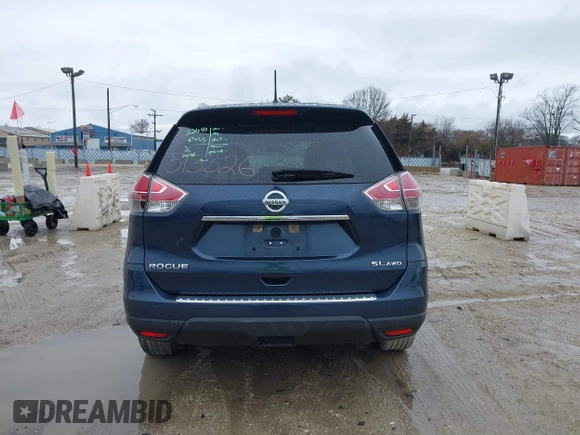 2015 Nissan Rogue SV with VIN 5N1AT2MV2FC792815, listed as a IAAI auction lot 41726739 with 206,296 mi miles. Bid and sale history available at carsss.com. Image 16.