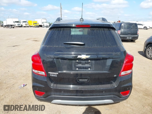 2020 Chevrolet Trax LT with VIN KL7CJLSB0LB083753, listed as a IAAI auction lot 42009840 with 101,220 mi miles. Bid and sale history available at carsss.com. Image 16.