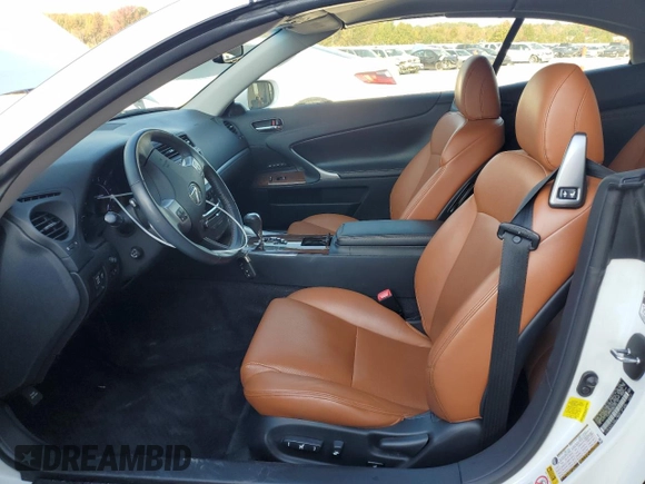 2014 Lexus IS 250 C z VIN JTHFF2C25E2531741, wystawiony jako Copart lot #77416404 z przebiegiem 67 478 mil mil oraz Szkoda całkowita • Salvage title. Historia ofert i sprzedaży dostępna na DreamBid. Obrazek 7.