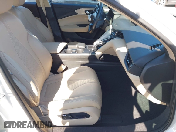 2021 Acura TLX Technology z VIN 19UUB5F48MA002731, wystawiony jako IAAI lot #41820962 z przebiegiem 30 747 mil mil oraz . Historia ofert i sprzedaży dostępna na DreamBid. Obrazek 5.