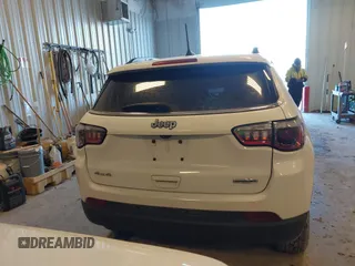 2022 Jeep Compass Latitude with VIN 3C4NJDBB9NT152152, listed as a IAAI auction lot 41377165 with 58,993 mi miles and . Bid and sale history available at DreamBid. Image 17.
