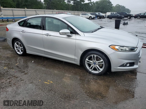 2016 Ford Fusion SE Hybrid z VIN 3FA6P0LUXGR350997, wystawiony jako Copart lot #62301825 z przebiegiem 267 537 mil mil oraz Szkoda całkowita • Salvage title. Historia ofert i sprzedaży dostępna na DreamBid. Obrazek 4.