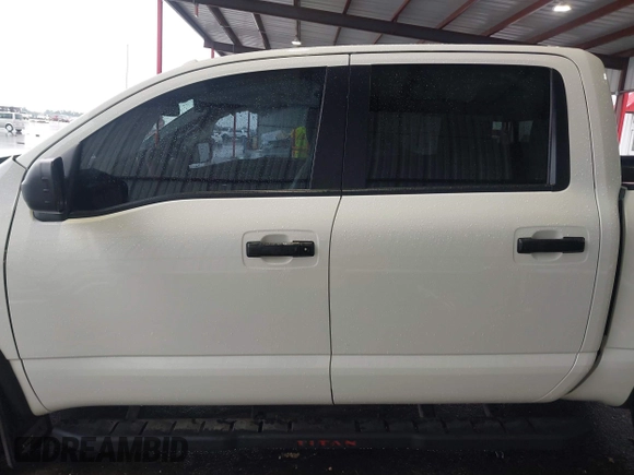 2021 Nissan Titan Pro-4X z VIN 1N6AA1ED7MN511004, wystawiony jako IAAI lot #42184599 z przebiegiem 36 086 mil mil oraz . Historia ofert i sprzedaży dostępna na DreamBid. Obrazek 15.