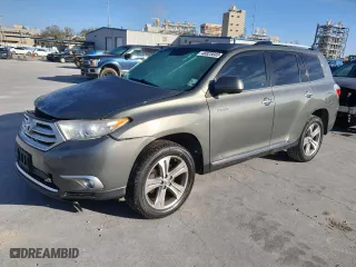 2011 Toyota Highlander Limited with VIN 5TDYK3EH1BS033070, listed as a Copart auction lot 48825685 with 0 mi miles and Salvage Title. Bid and sale history available at carsss.com. Image 1.
