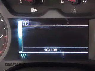 2018 Chevrolet Camaro 1LT z VIN 1G1FB1RS1J0110368, wystawiony jako IAAI lot #41972917 z przebiegiem 104 105 mil mil oraz . Historia ofert i sprzedaży dostępna na DreamBid. Obrazek 15.