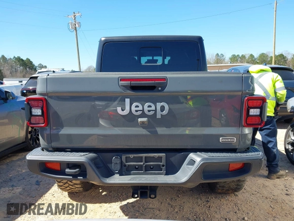 2020 Jeep Gladiator Overland z VIN 1C6HJTFG4LL143369, wystawiony jako IAAI lot #41827409 z przebiegiem 77 752 mil mil oraz . Historia ofert i sprzedaży dostępna na DreamBid. Obrazek 16.