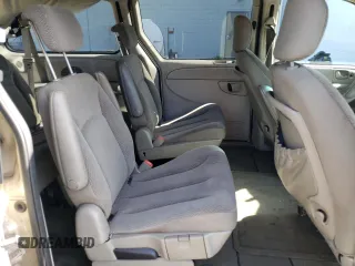 2006 Chrysler Town & Country LWB Touring with VIN 2A8GP54L46R622085, listed as a Copart auction lot 69394374 with 180,742 mi miles and Salvage Title. Bid and sale history available at carsss.com. Image 11.