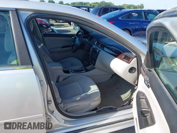 2014 Chevrolet Impala LT with VIN 2G1WB5E31E1180713, listed as a IAAI auction lot 42543751 with 263,010 mi miles and . Bid and sale history available at DreamBid. Image 5.