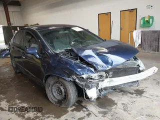 2008 Honda Civic LX z VIN 1HGFA16578L008138, wystawiony jako IAAI lot #42246207 z przebiegiem 152 247 mil mil oraz . Historia ofert i sprzedaży dostępna na DreamBid. Obrazek 1.
