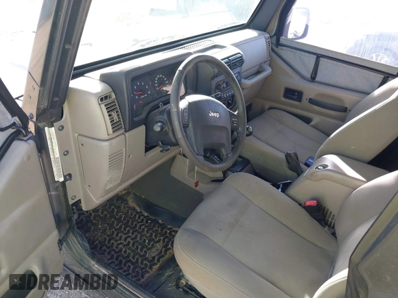 2006 Jeep Wrangler Rubicon z VIN 1J4FA69SX6P788424, wystawiony jako IAAI lot #41712349 z przebiegiem 121 684 mil mil oraz . Historia ofert i sprzedaży dostępna na DreamBid. Obrazek 19.