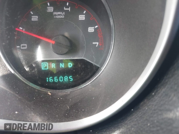 2012 Dodge Avenger SXT z VIN 1C3CDZCB6CN223500, wystawiony jako IAAI lot #41262587 z przebiegiem 166 085 mil mil oraz . Historia ofert i sprzedaży dostępna na DreamBid. Obrazek 7.